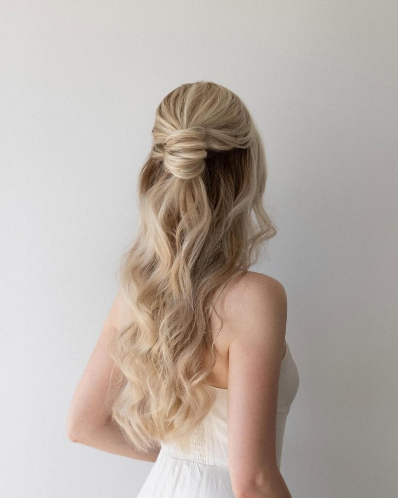 Sleek Knot Half Up